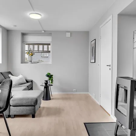 Apartman Cosy One Bedroom Apartment-ground Floor